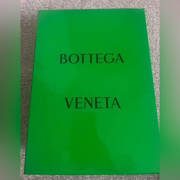 BOTTEGA VENETA black heels, size 40 - Picture 4 of 4